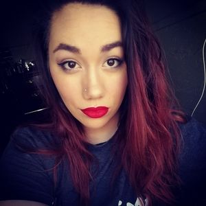 Meet your Posher, Elisabeth